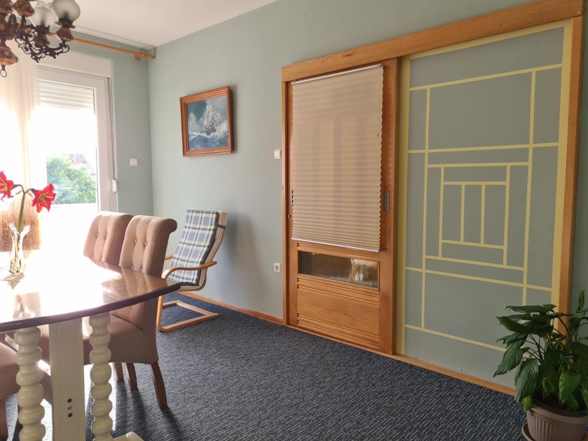 Apartments Bresan Трогир Экстерьер фото